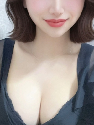 すず 女神の手
